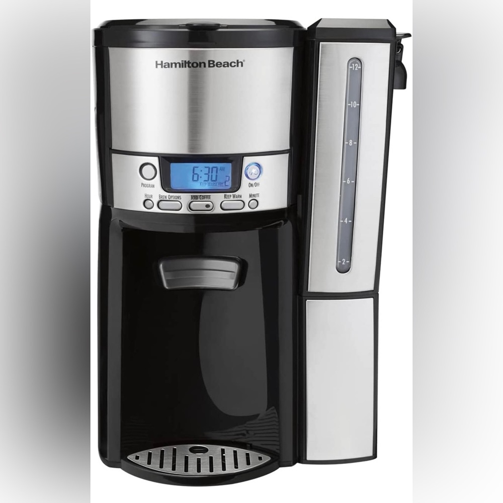 New In Box Hamilton Beach Brewstation Dispensing Coffee Maker with 12 Cup
